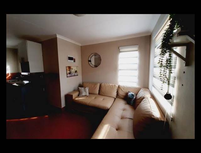 3 BEDROOM HOUSE FOR SALE IN PROTEA GLEN